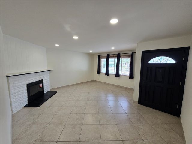 6683 Gross, West Hills (los Angeles), CA 91307