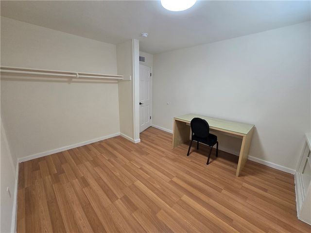 6683 Gross, West Hills (los Angeles), CA 91307