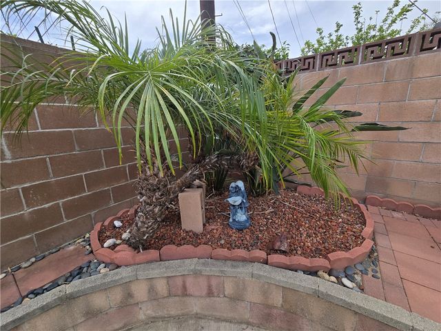 6683 Gross, West Hills (los Angeles), CA 91307