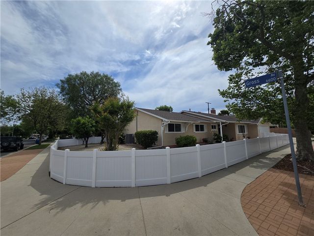 6683 Gross, West Hills (los Angeles), CA 91307