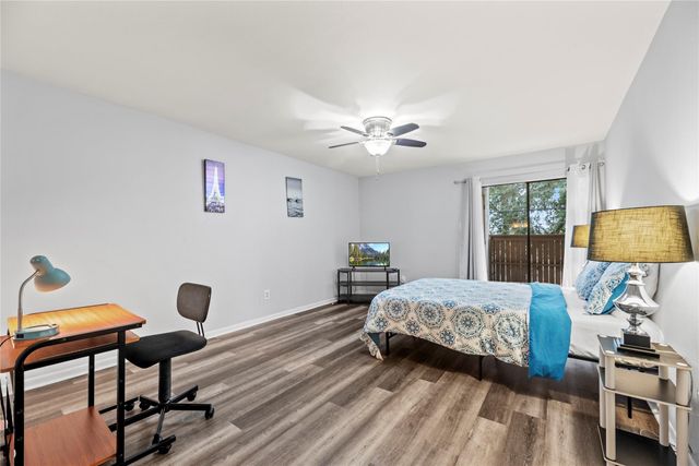 8525 Hearth Drive 21, Houston, TX 77054