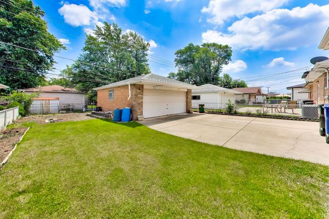 4533 N Ottawa Avenue, Norridge, IL 60706