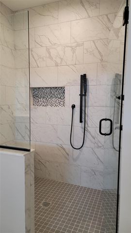 06 S Elodea, Ann Arbor, MI 48103