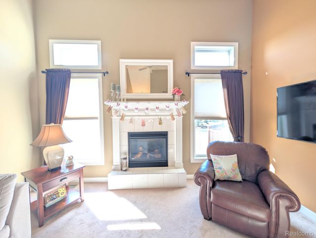 5441 Meadow Creek Court, Flint Charter Township, MI 48532