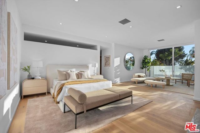 1836 Loma Vista Drive, Beverly Hills, CA 90210