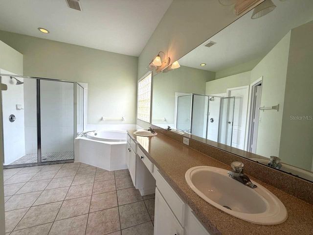 5335 BOLD VENTURE PLACE, Wesley Chapel, FL 33544