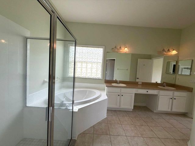 5335 BOLD VENTURE PLACE, Wesley Chapel, FL 33544