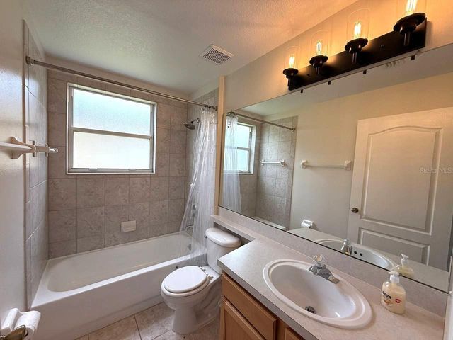 5335 BOLD VENTURE PLACE, Wesley Chapel, FL 33544
