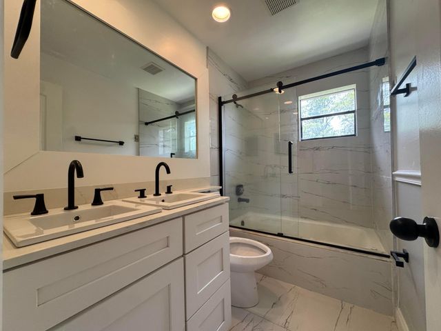 613 NW 47TH Street, Deerfield Beach, FL 33064