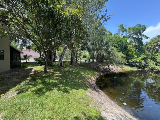 613 NW 47TH Street, Deerfield Beach, FL 33064