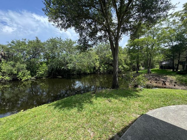 613 NW 47TH Street, Deerfield Beach, FL 33064