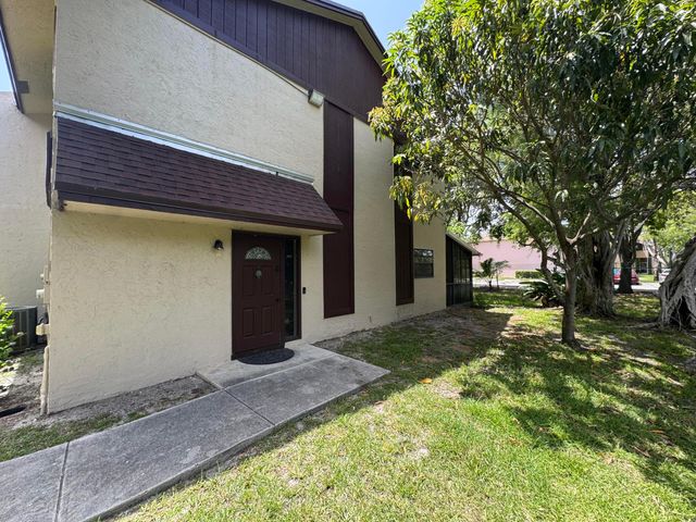 613 NW 47TH Street, Deerfield Beach, FL 33064