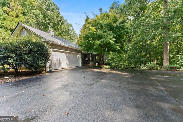 731 Hidden Lakes Trail, Jefferson, GA 30549