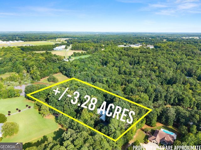 731 Hidden Lakes Trail, Jefferson, GA 30549