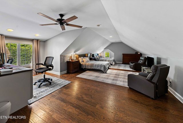230 Windswept Drive, Lenoir City, TN 37772