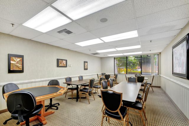 7657 Tahiti Lane 202, Lake Worth, FL 33467