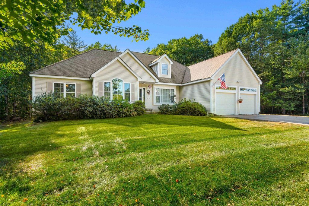 21 Penacook Road, Chester, NH 03036