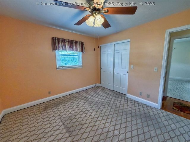 117 Wildwood Drive, Elkview, WV 25071