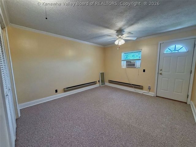 117 Wildwood Drive, Elkview, WV 25071