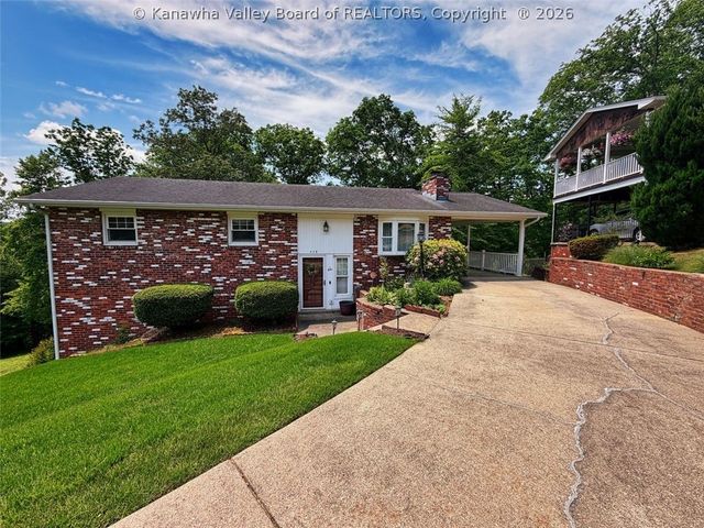 117 Wildwood Drive, Elkview, WV 25071
