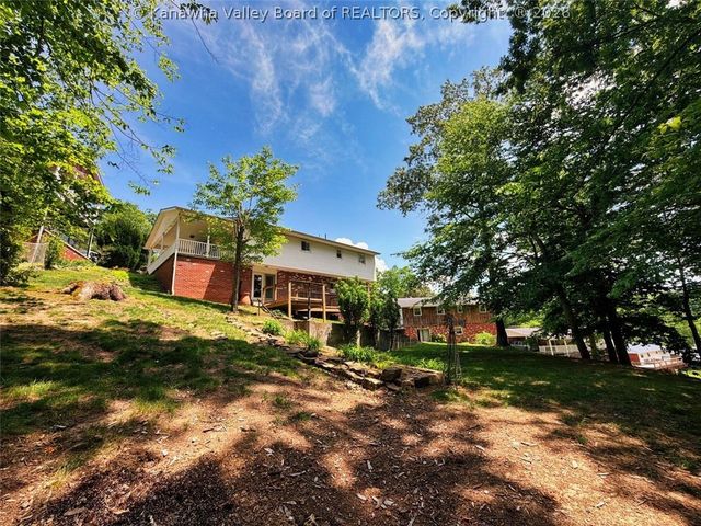 117 Wildwood Drive, Elkview, WV 25071