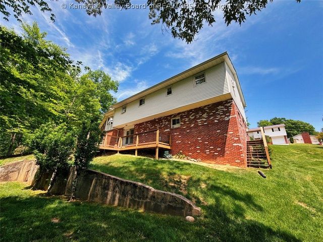 117 Wildwood Drive, Elkview, WV 25071