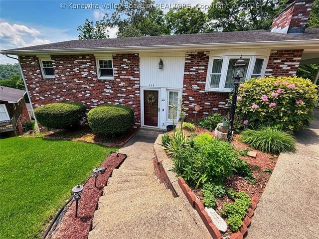 117 Wildwood Drive, Elkview, WV 25071