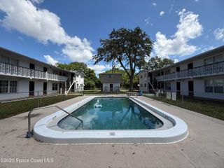 1432 Parkway Drive, 2b, Melbourne, FL 32935