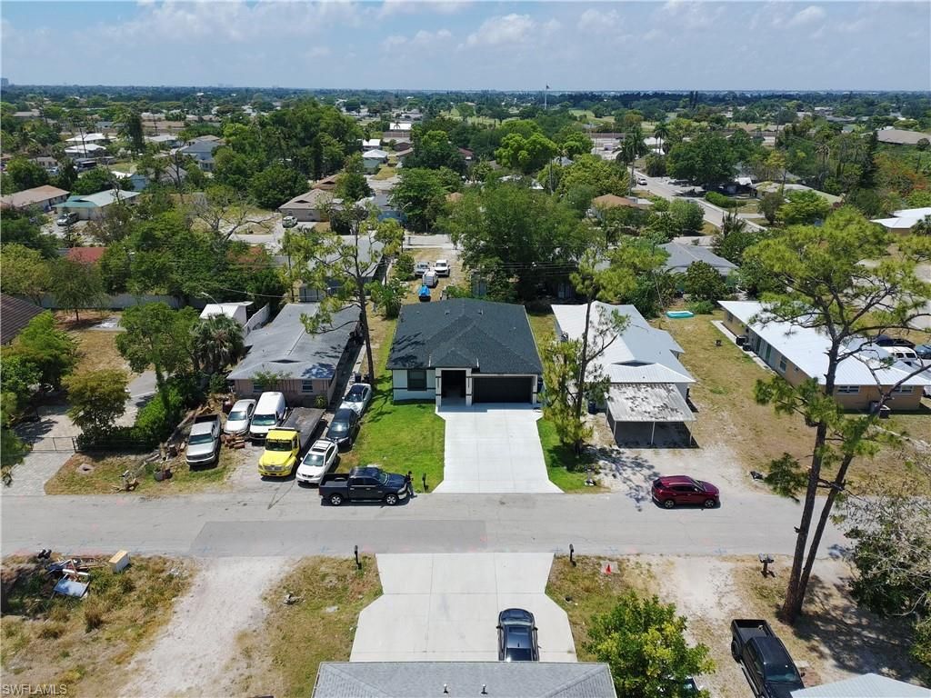5426 9th AVE, FORT MYERS, FL 33907 — photo 2