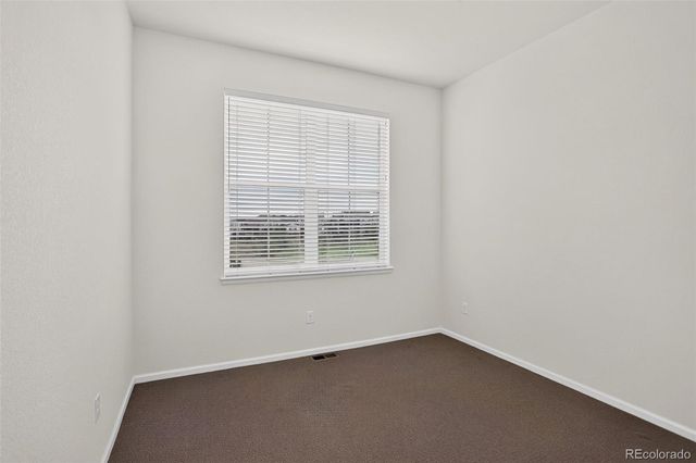 8270 S Jackson Gap Court, Aurora, CO 80016