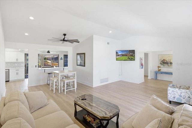 10 FLAMETREE COURT, Palm Coast, FL 32137