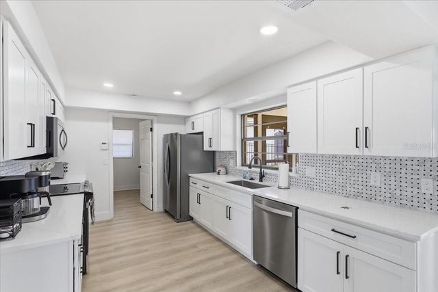 10 FLAMETREE COURT, Palm Coast, FL 32137