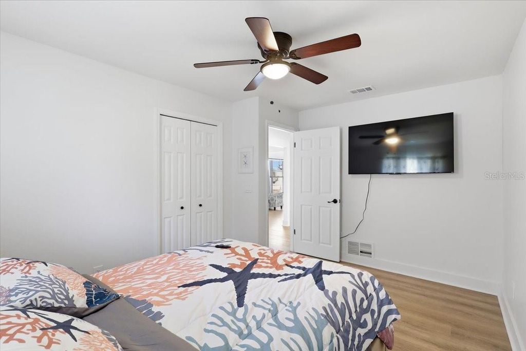 Image 15 of property listing at 10 FLAMETREE COURT, Palm Coast, FL 32137