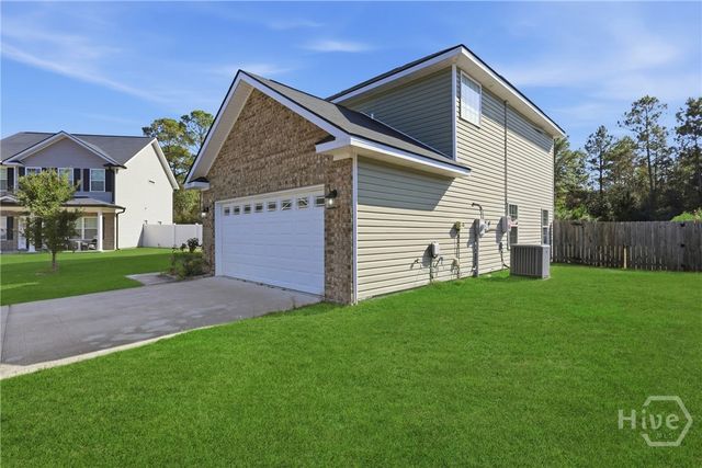 732 Waterlily Court, Hinesville, GA 31313