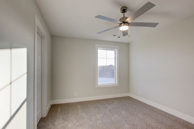 321 Kildeer Dr, Clarksville, TN 37040