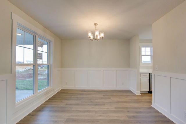 321 Kildeer Dr, Clarksville, TN 37040