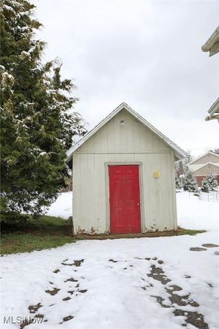 805 Hillcrest Street, Parkersburg, WV 26101