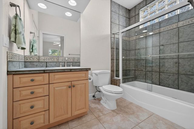 231 Seaside Pathway, Vero Beach, FL 32963