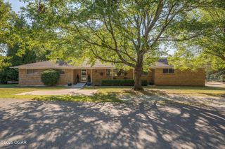 812 Hawthorne Drive, Neosho, MO 64850