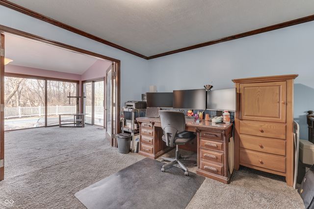 1000 Leisure Lane, Greenwood, IN 46142