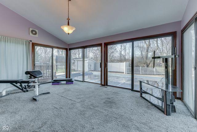 1000 Leisure Lane, Greenwood, IN 46142