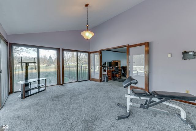 1000 Leisure Lane, Greenwood, IN 46142