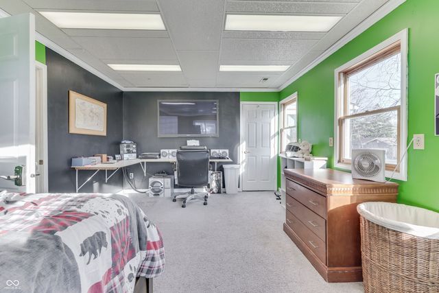 1000 Leisure Lane, Greenwood, IN 46142