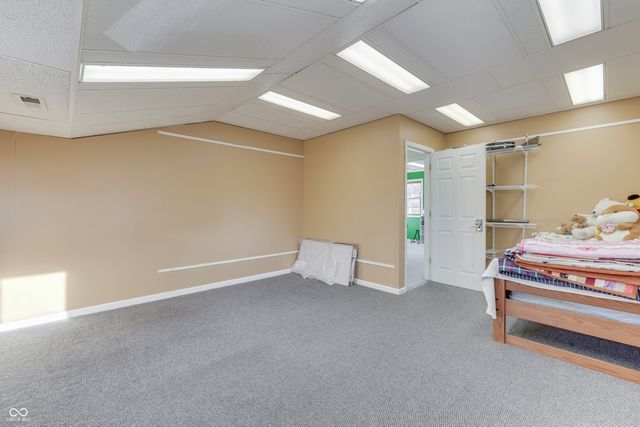 1000 Leisure Lane, Greenwood, IN 46142