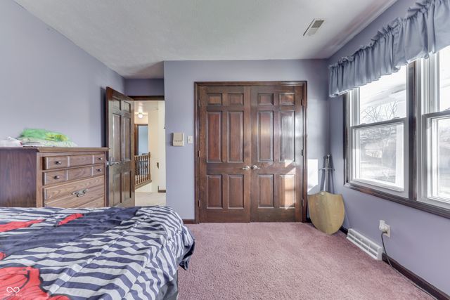 1000 Leisure Lane, Greenwood, IN 46142