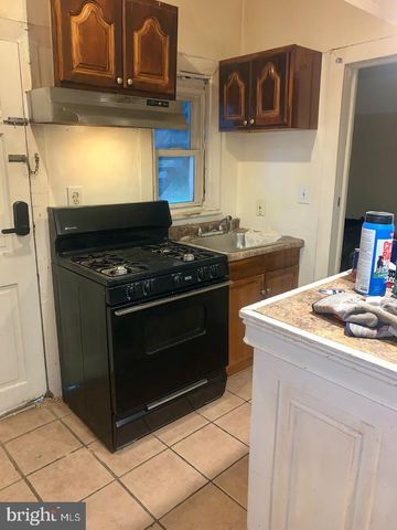53 HIGH ST, Woodbury, NJ 08096