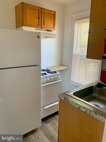 53 HIGH ST, Woodbury, NJ 08096