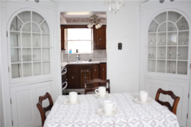 9 Glenview Ave, City Of Greensburg, PA 15601