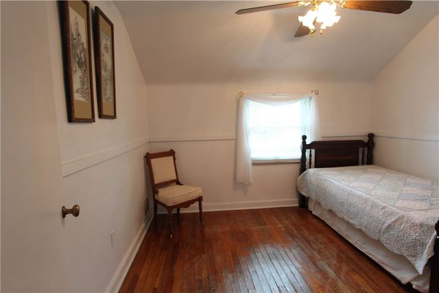 9 Glenview Ave, City Of Greensburg, PA 15601