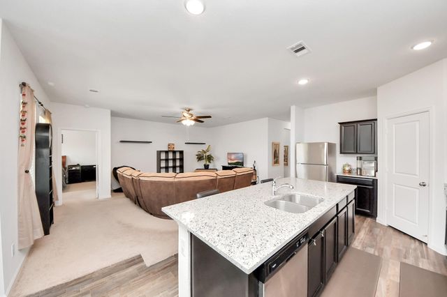 1024 Banyon Tree Lane, Brookshire, TX 77423